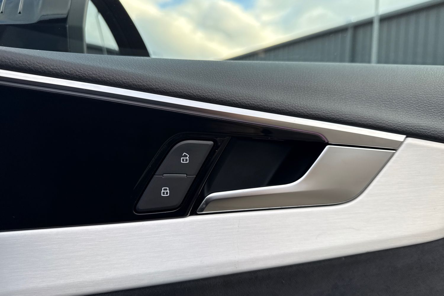 Used Audi A4 2023 for sale - 77048390: Photo 21