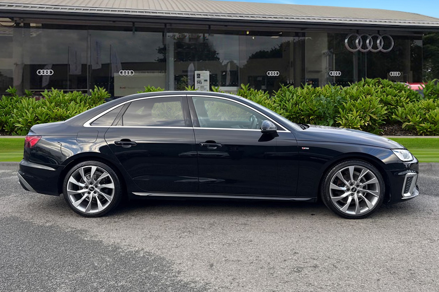 Used Audi A4 2023 for sale - 77048390: Photo 3