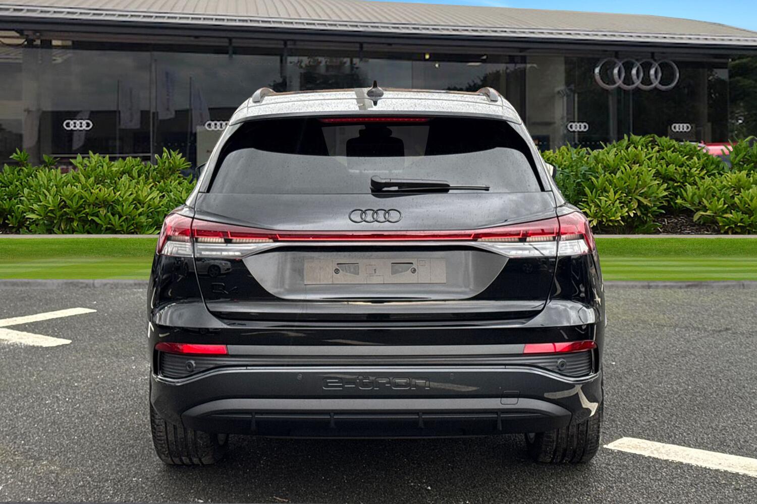 Used Audi Q4 e-tron 2026 for sale - 77355444: Photo 4