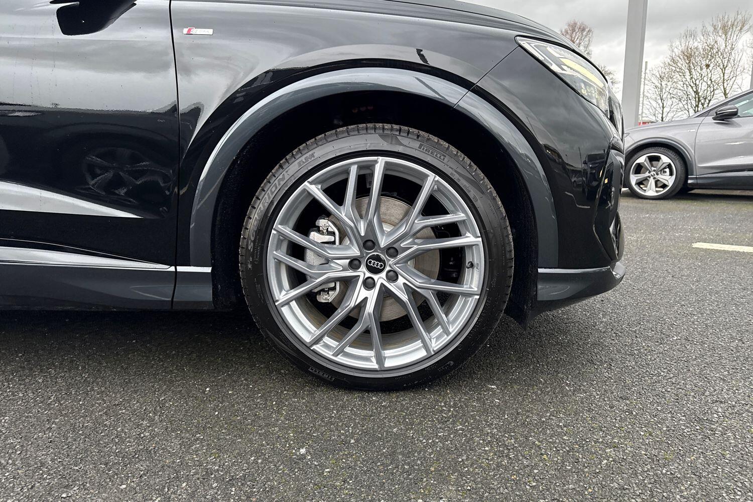 Used Audi Q4 e-tron 2026 for sale - 77355444: Photo 6