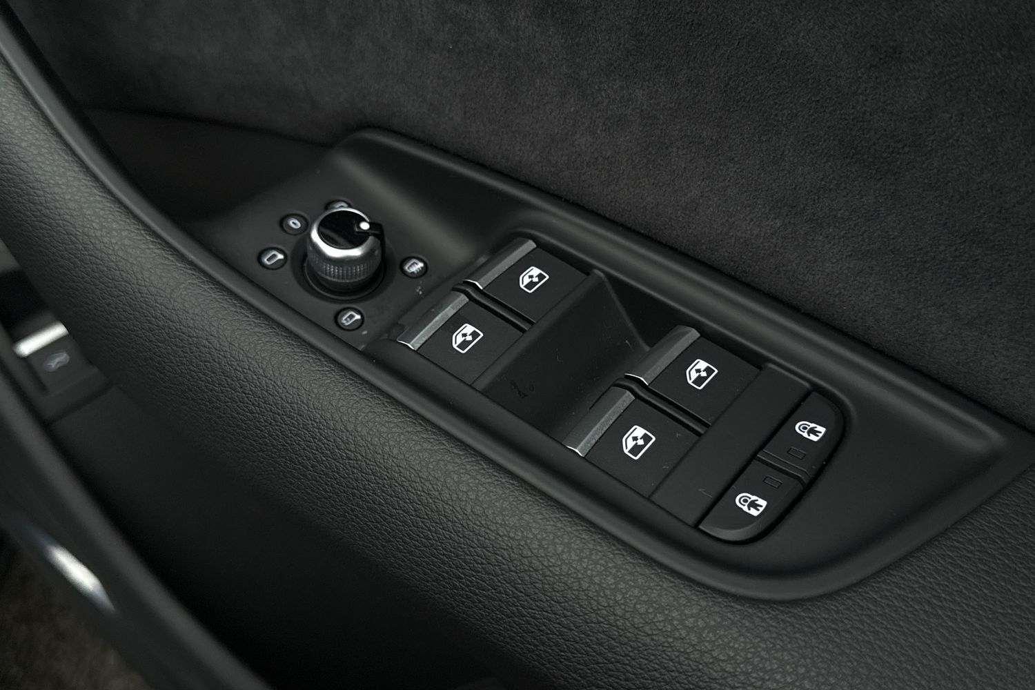 Used Audi Q7 2025 for sale - 77862837: Photo 36