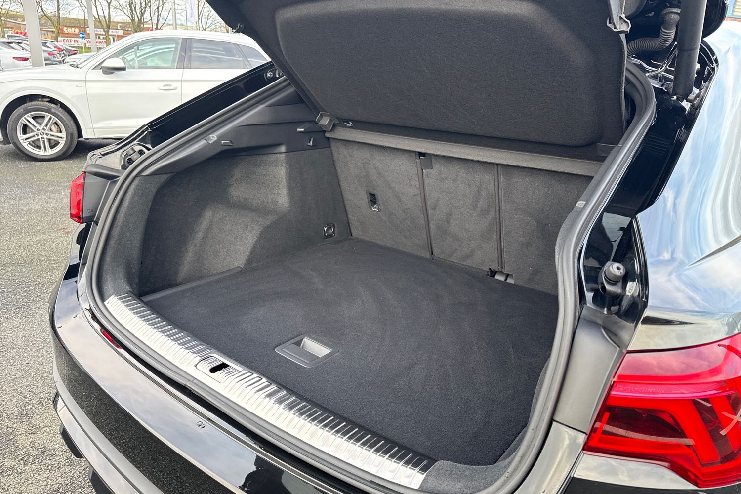 Used Audi Q3 2022 for sale - 77500746: Photo 36