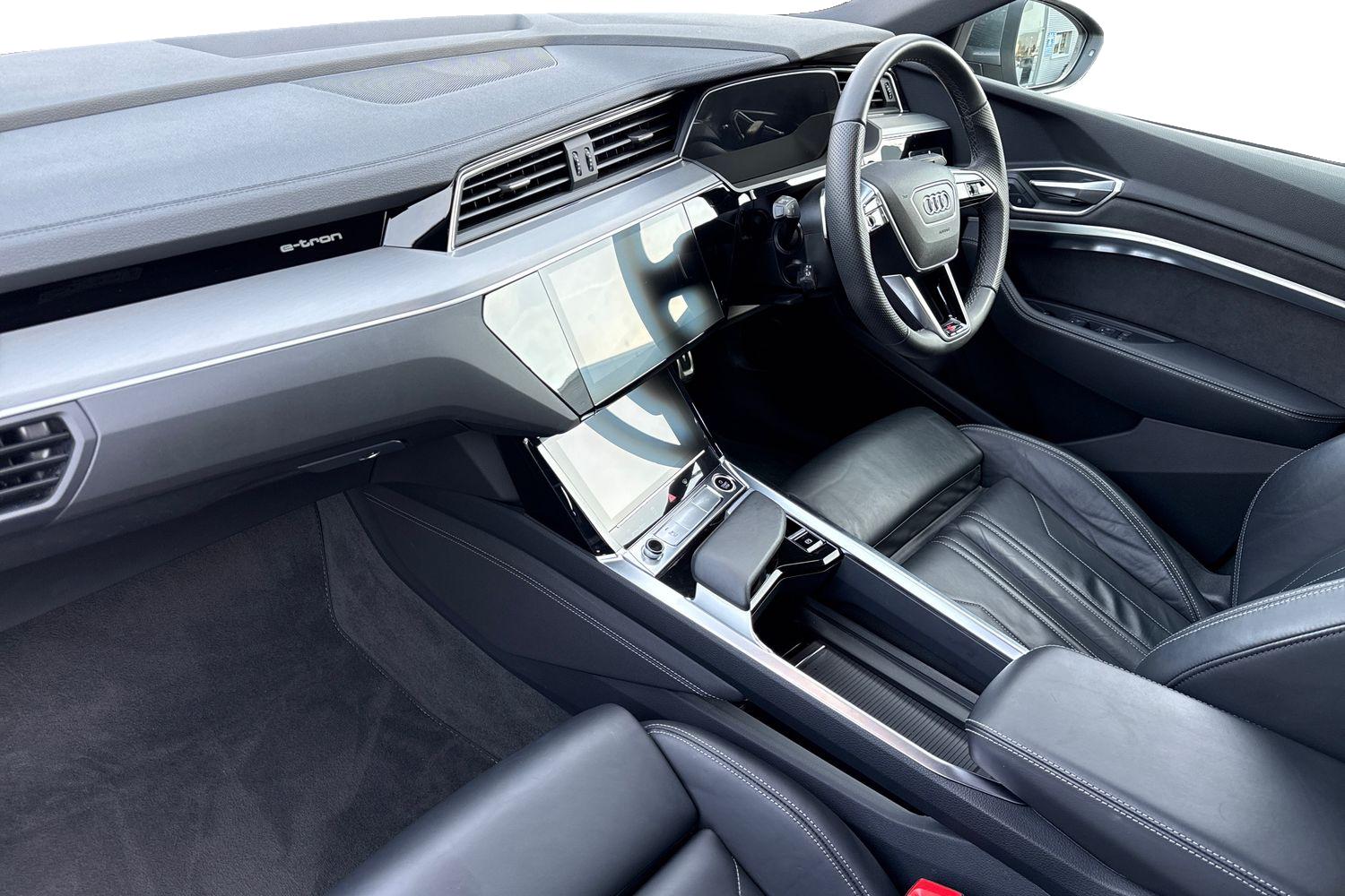 Used Audi Q8 e-tron 2024 for sale - 78001681: Photo 15