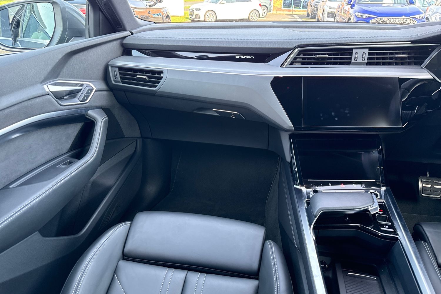 Used Audi Q8 e-tron 2024 for sale - 78001681: Photo 20