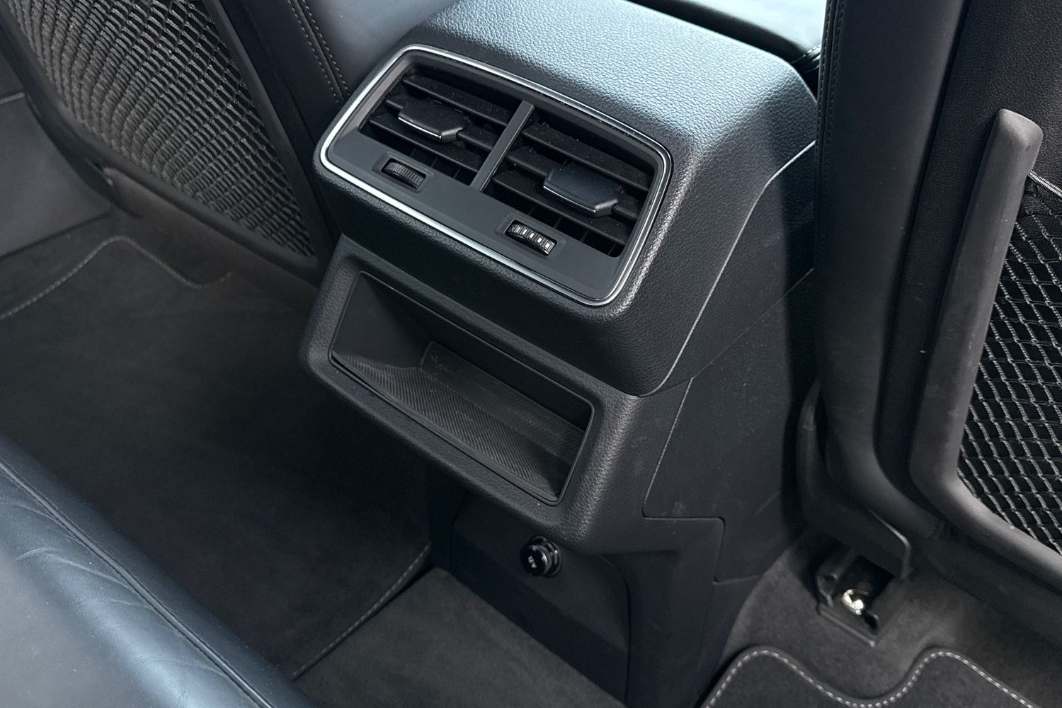 Used Audi Q8 e-tron 2024 for sale - 78001681: Photo 36