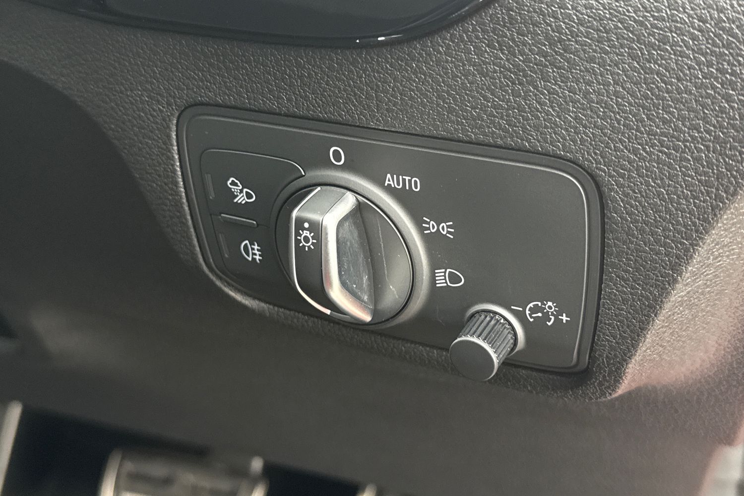 Used Audi Q2 2020 for sale - 78105154: Photo 42