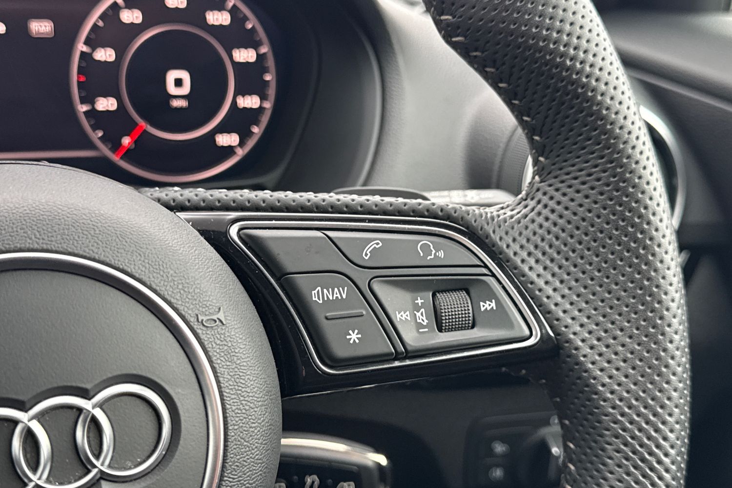 Used Audi Q2 2020 for sale - 78105154: Photo 45