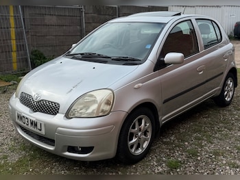 Used Toyota Yaris 2003 for sale - 76244735: Photo 3