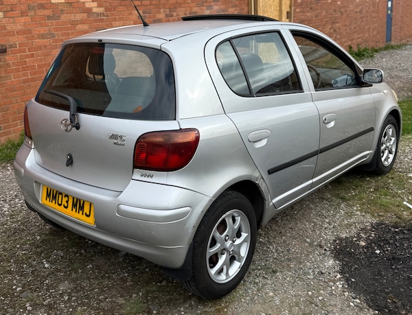 Used Toyota Yaris 2003 for sale - 76244735: Photo 6