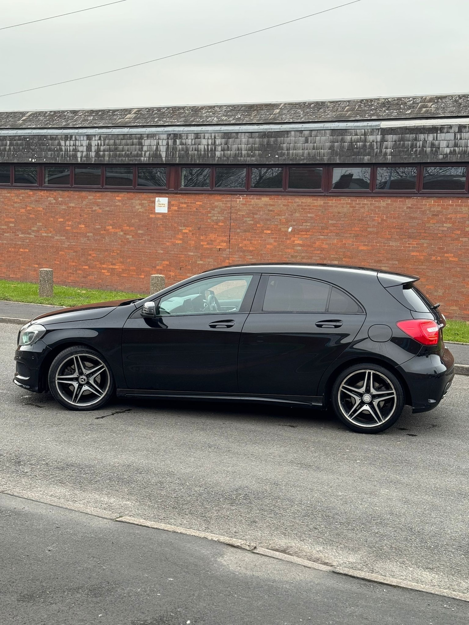 Used Mercedes-Benz A-Class 2013 for sale - 77990340: Photo 4