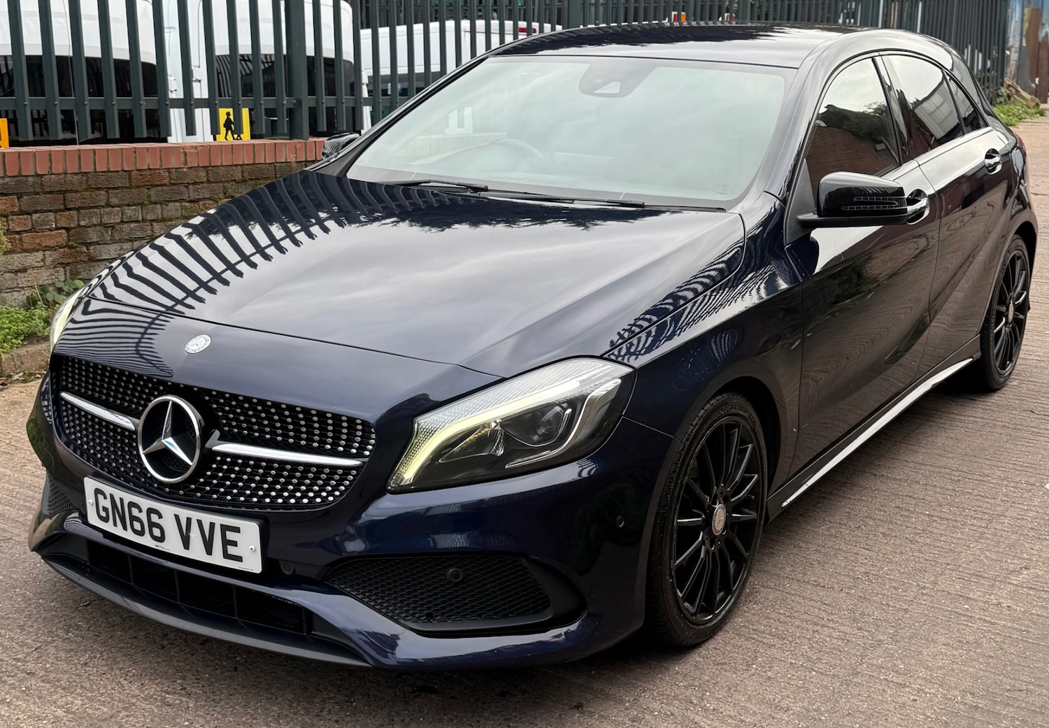 Used Mercedes-Benz A-Class 2016 for sale - 76451783: Photo 3