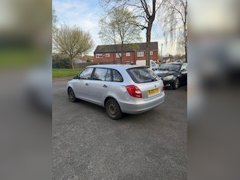 Used Skoda Fabia 2009 for sale - 78205915: Photo