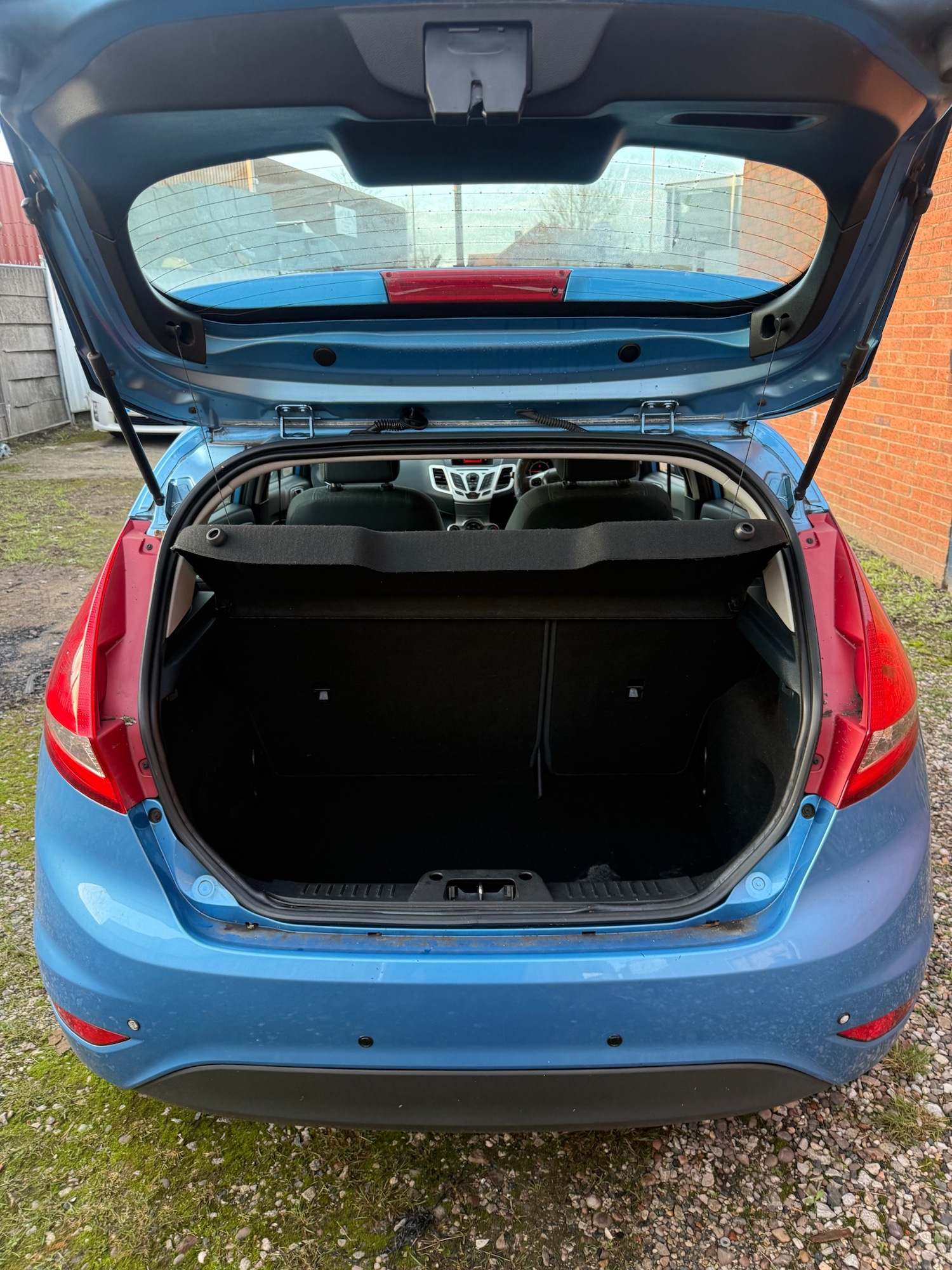 Used Ford Fiesta 2011 for sale - 76652927: Photo 10