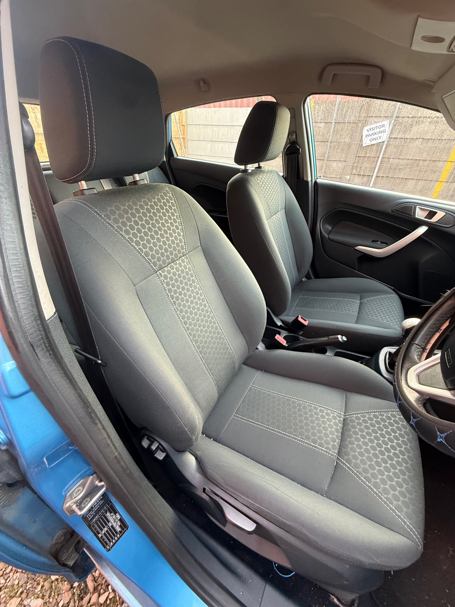 Used Ford Fiesta 2011 for sale - 76652927: Photo 8