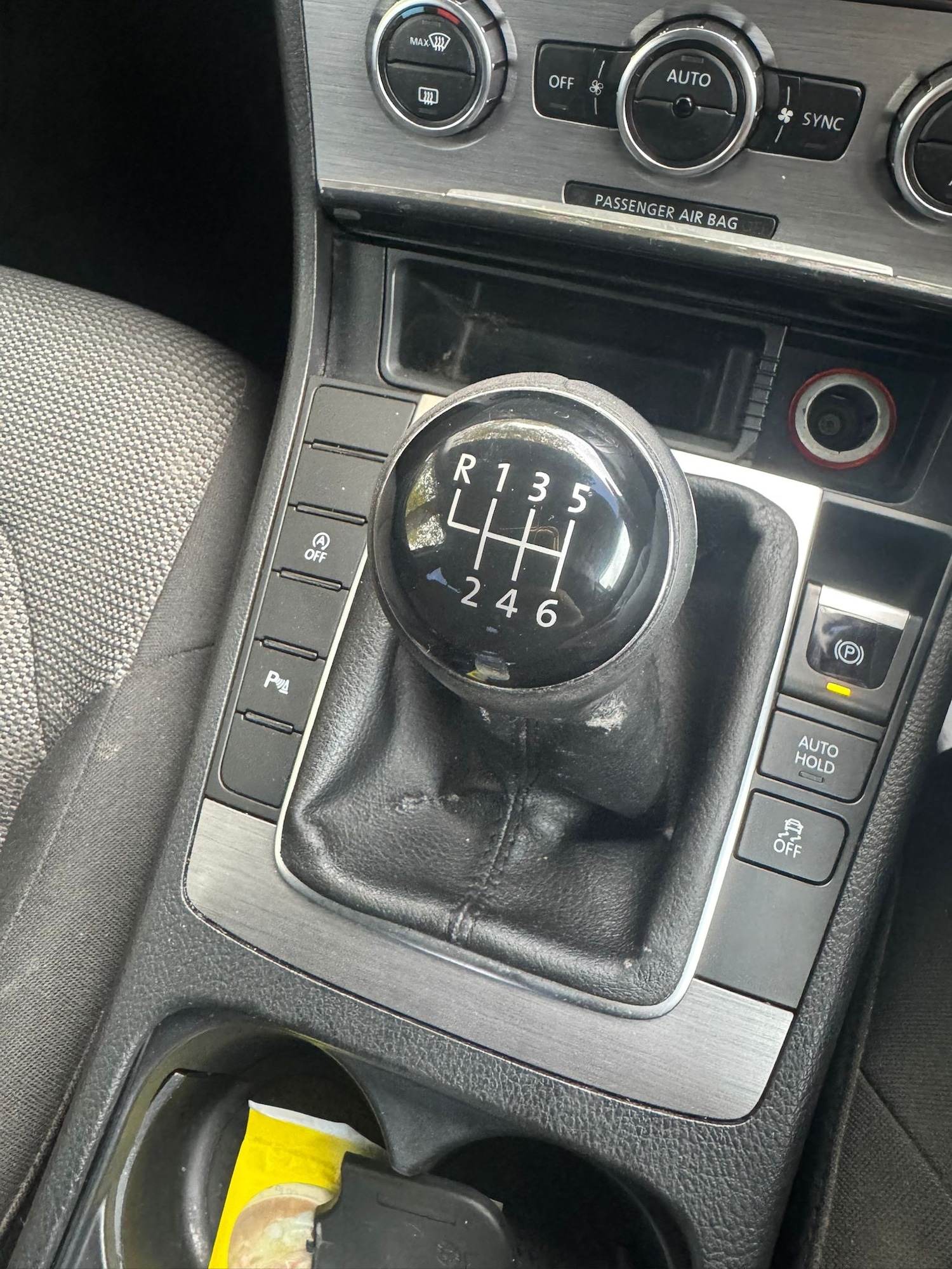 Used Volkswagen Passat 2013 for sale - 76292408: Photo 11