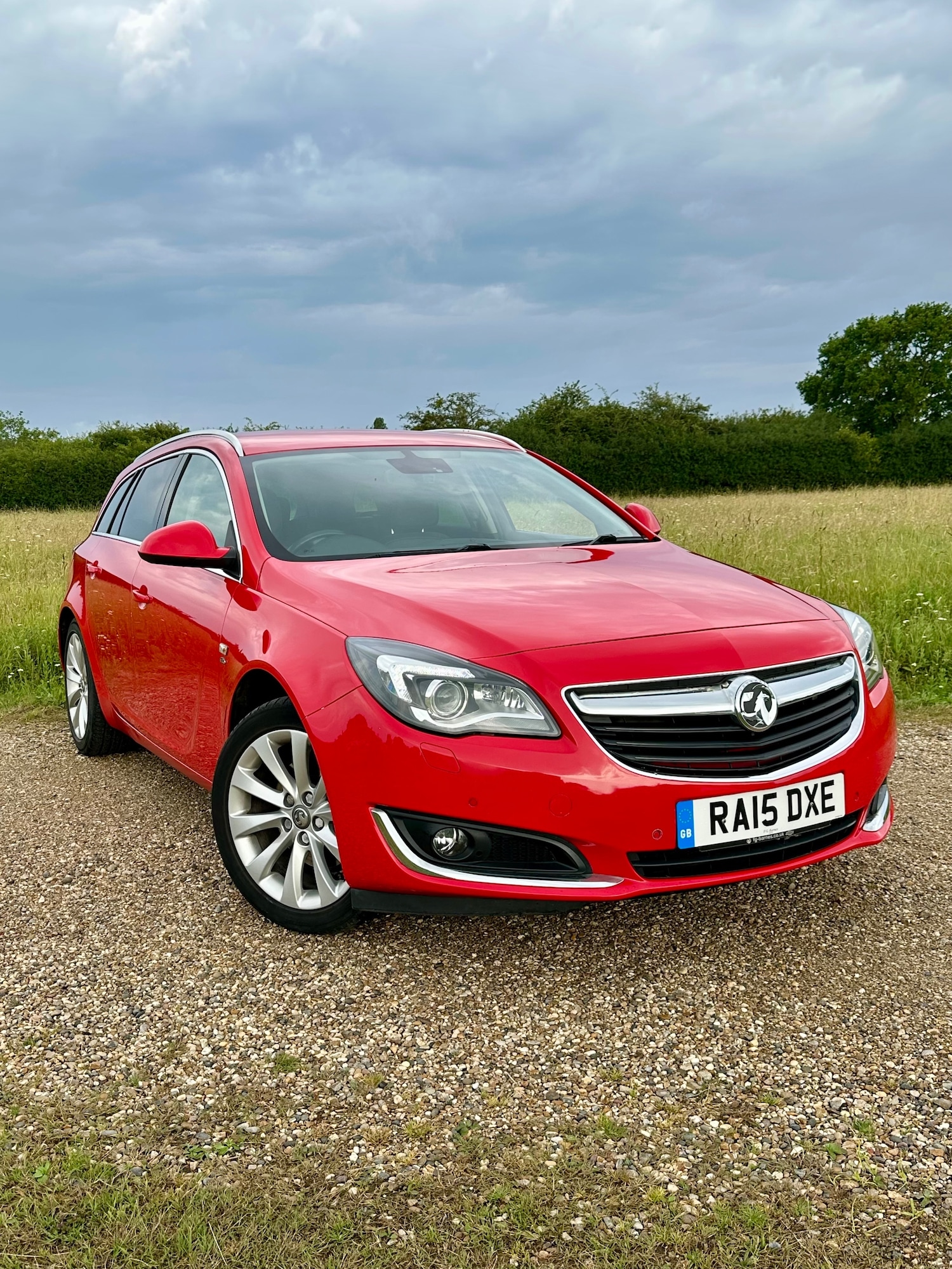 Used Vauxhall Insignia 2015 for sale - 74964830: Photo 1