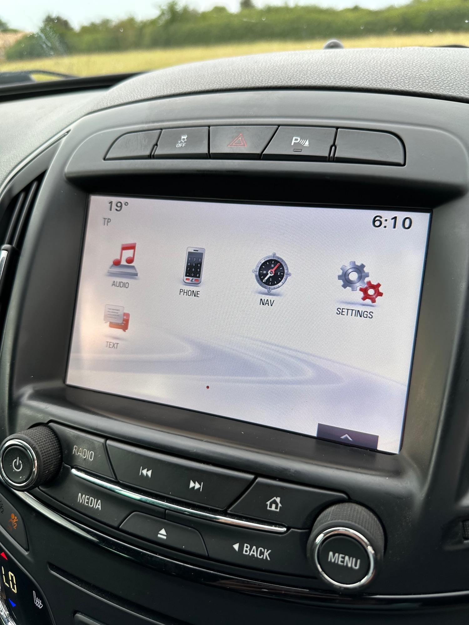 Used Vauxhall Insignia 2015 for sale - 74964830: Photo 9