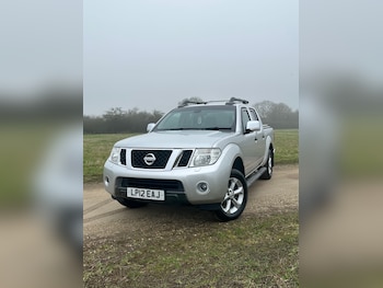 Used Nissan Navara 2012 for sale - 77746241: Photo