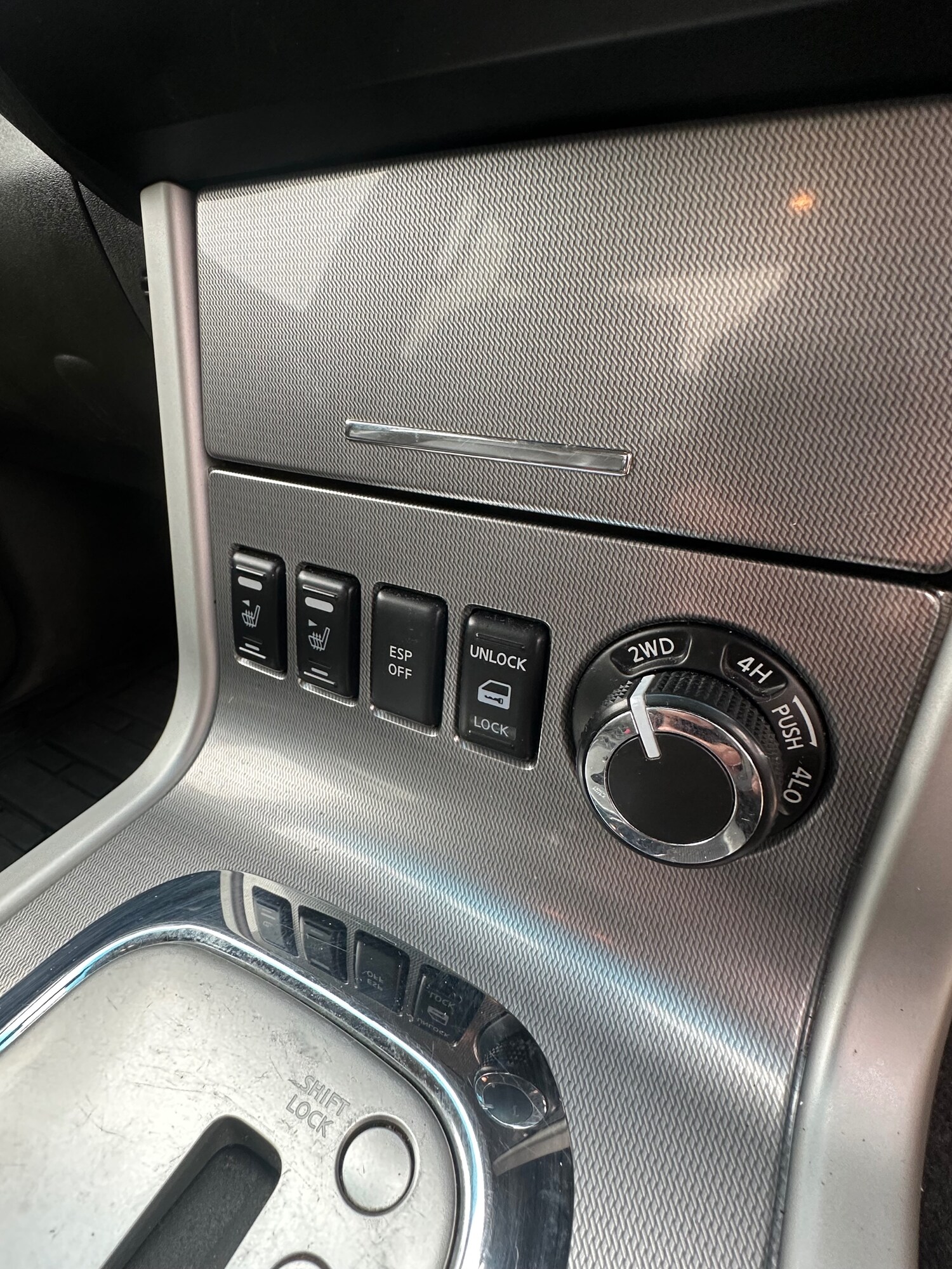 Used Nissan Navara 2012 for sale - 77746241: Photo 7