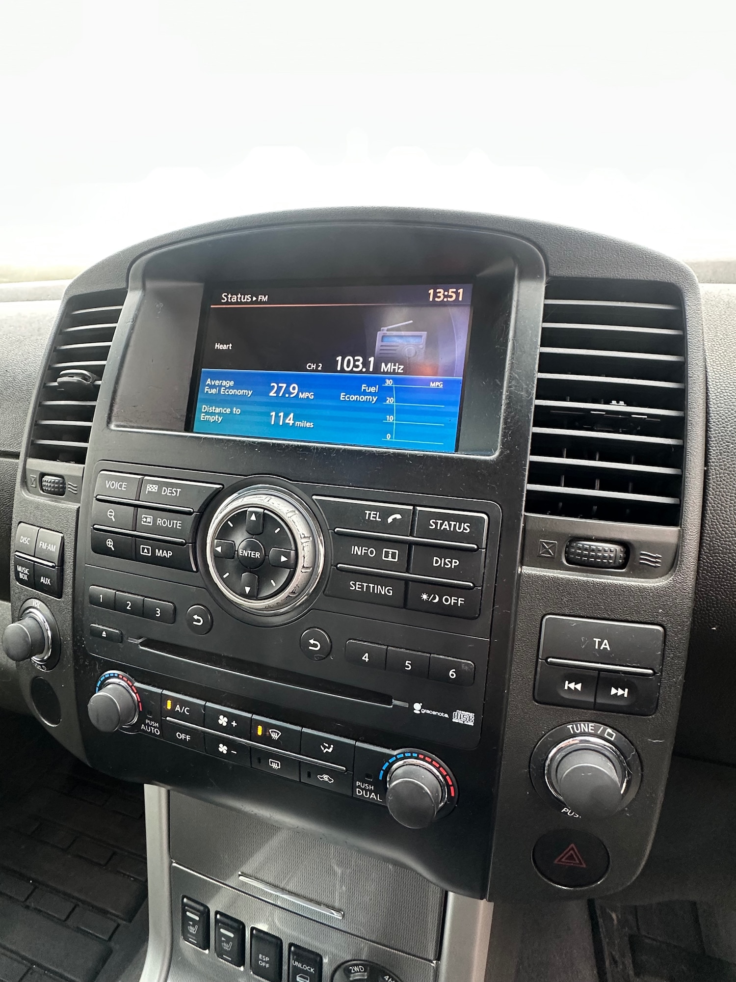 Used Nissan Navara 2012 for sale - 77746241: Photo 8