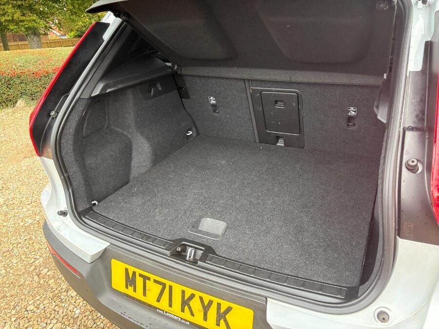 Used Volvo XC40 2021 for sale - 76360785: Photo 19