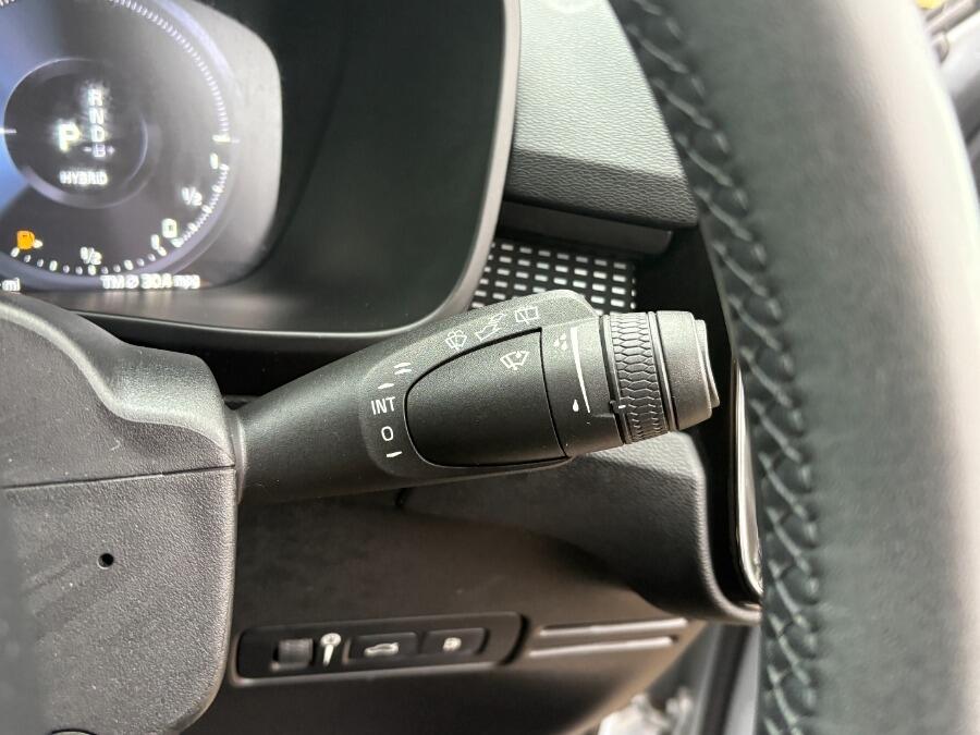 Used Volvo XC40 2021 for sale - 76360785: Photo 37