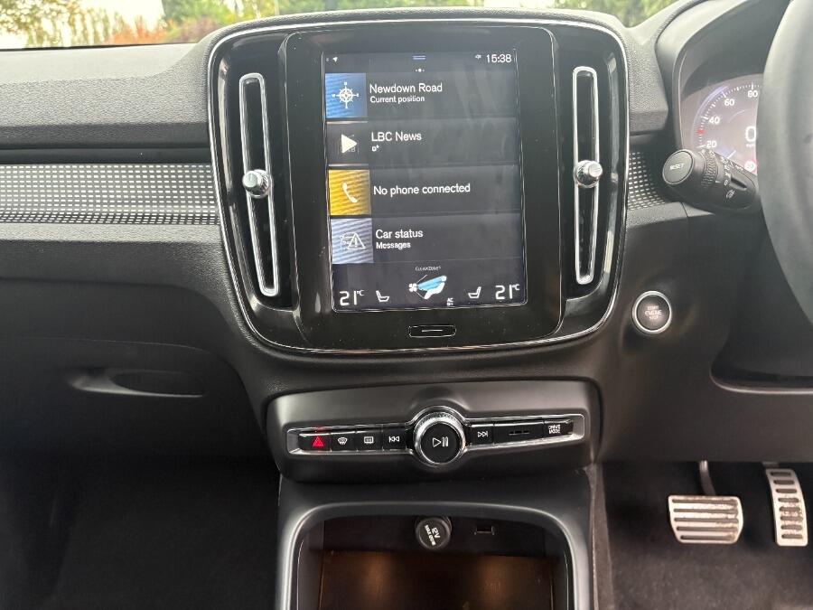 Used Volvo XC40 2021 for sale - 76360785: Photo 38