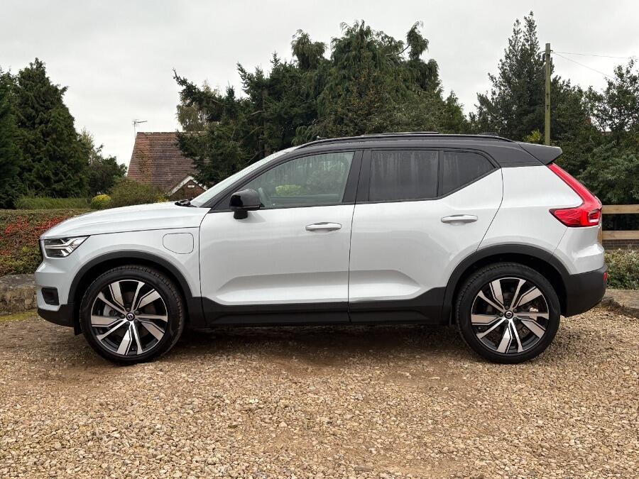 Used Volvo XC40 2021 for sale - 76360785: Photo 5