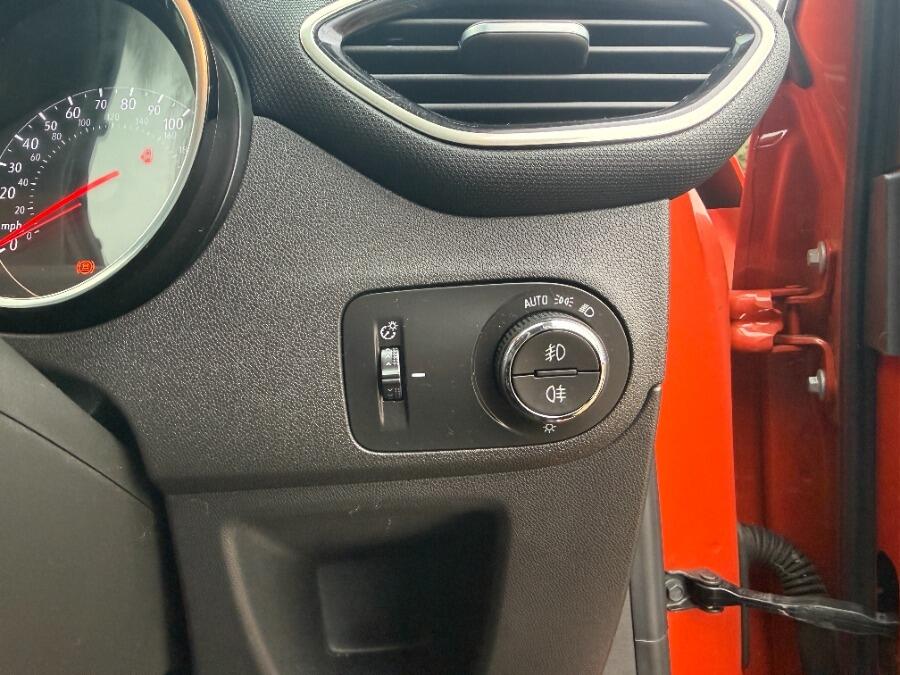 Used Vauxhall Crossland 2022 for sale - 77131763: Photo 32