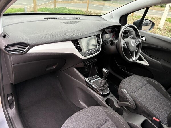 Used Vauxhall Crossland X 2020 for sale - 76227625: Photo 2