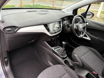 Used Vauxhall Crossland X 2020 for sale - 76227625: Photo 2