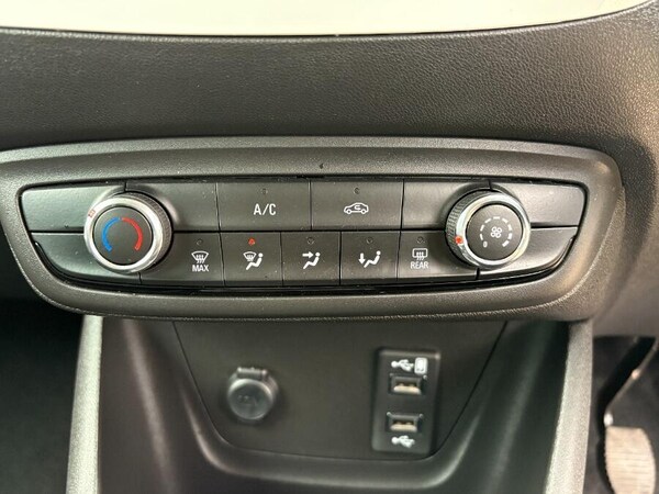 Used Vauxhall Crossland X 2020 for sale - 76227625: Photo 37