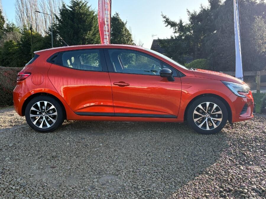 Used Renault Clio 2022 for sale - 77320190: Photo 10