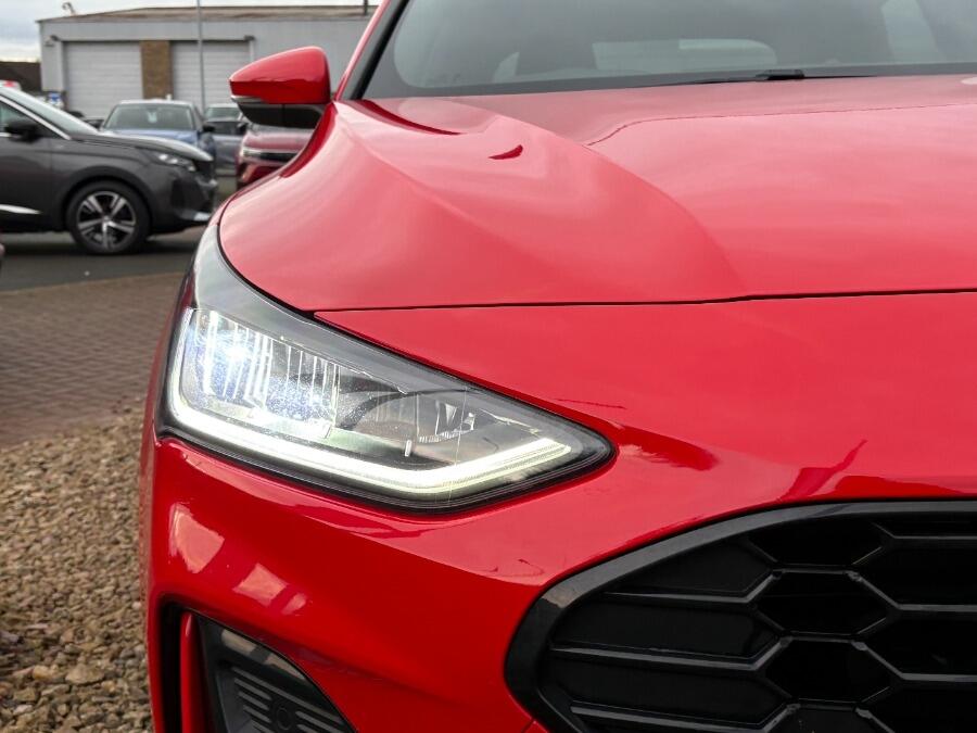 Used Ford Focus 2023 for sale - 76728573: Photo 14