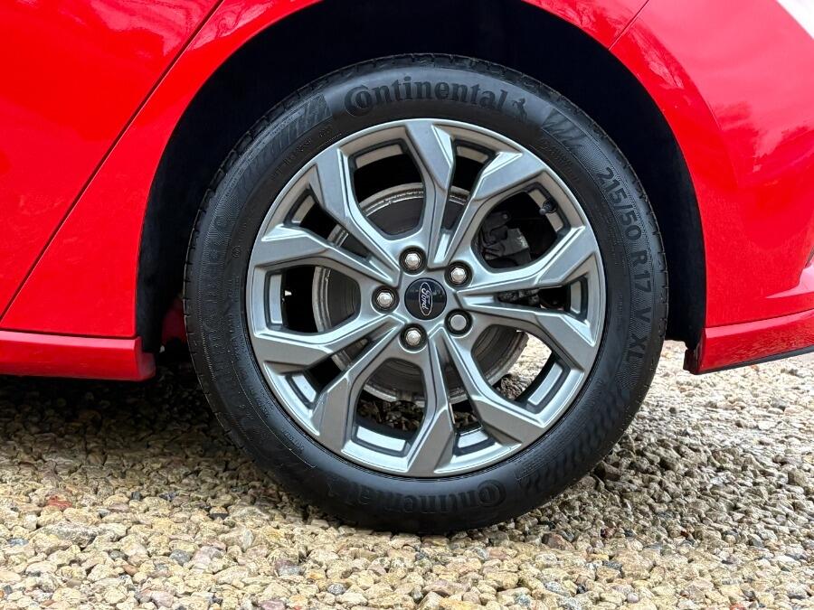 Used Ford Focus 2023 for sale - 76728573: Photo 17