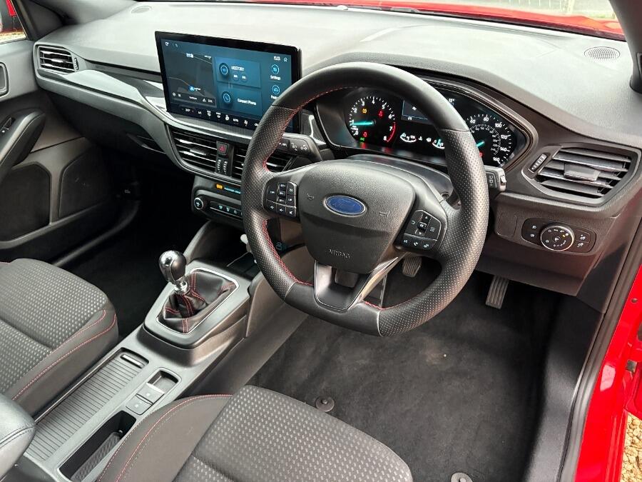 Used Ford Focus 2023 for sale - 76728573: Photo 25