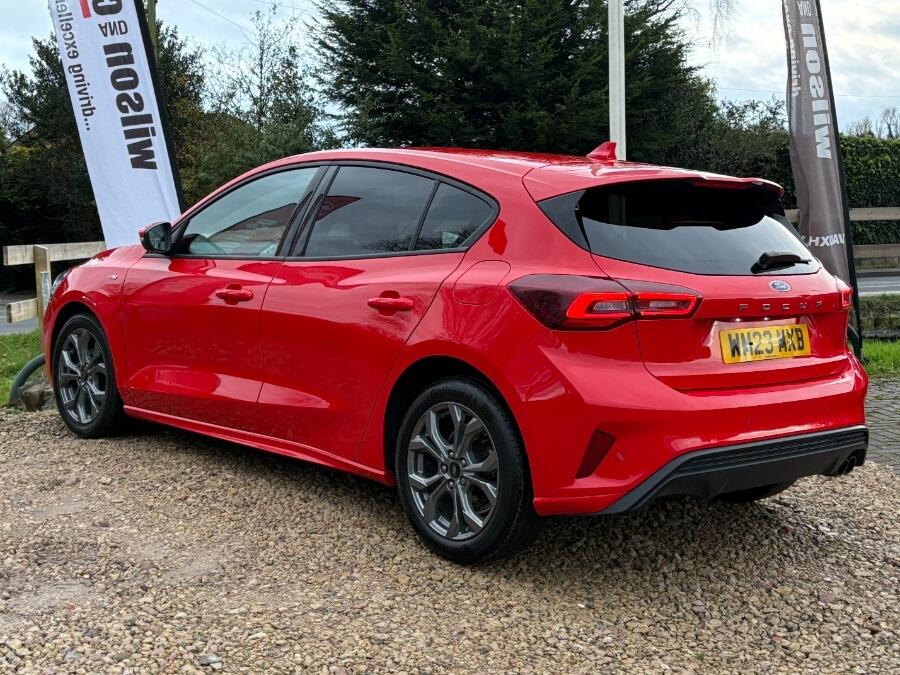 Used Ford Focus 2023 for sale - 76728573: Photo 7