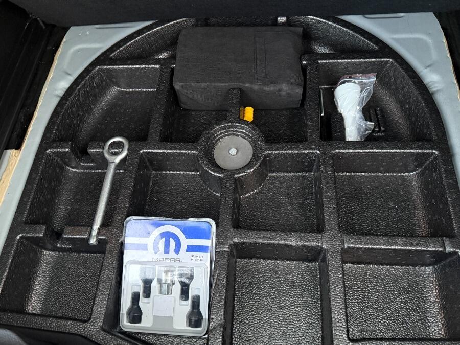 Used Jeep Renegade 2020 for sale - 78100292: Photo 17