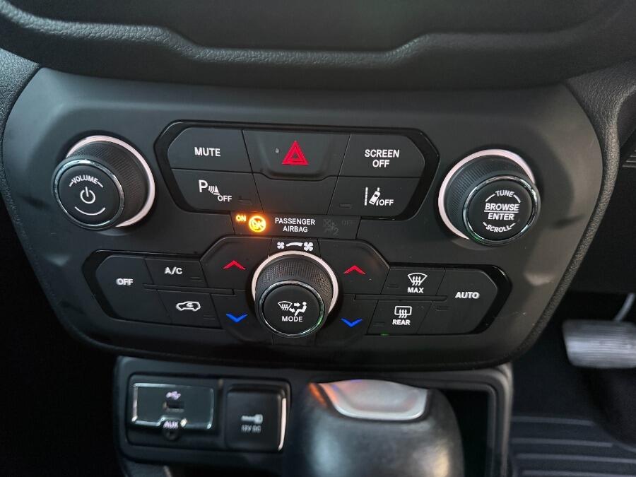 Used Jeep Renegade 2020 for sale - 78100292: Photo 21