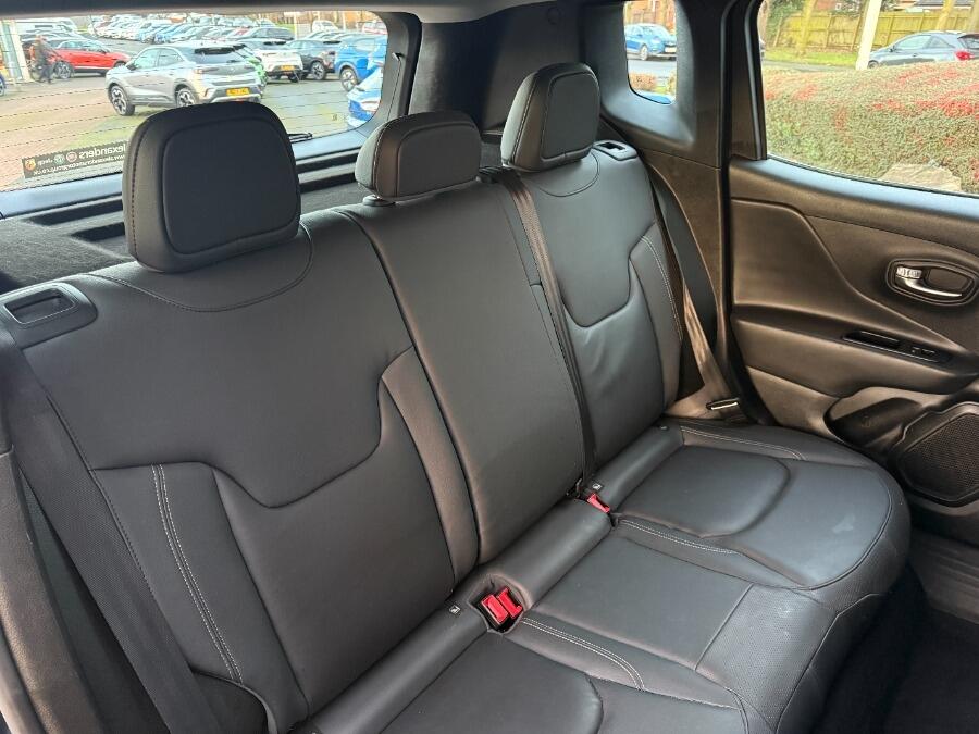 Used Jeep Renegade 2020 for sale - 78100292: Photo 28
