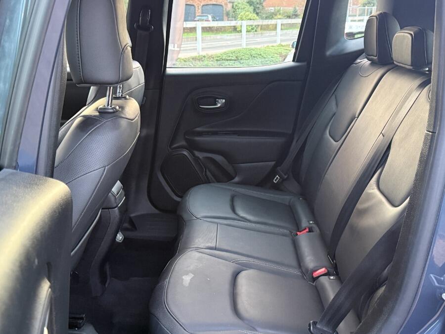 Used Jeep Renegade 2020 for sale - 78100292: Photo 33