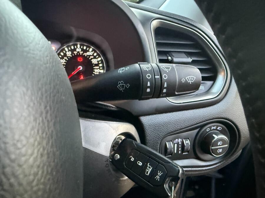 Used Jeep Renegade 2020 for sale - 78100292: Photo 8