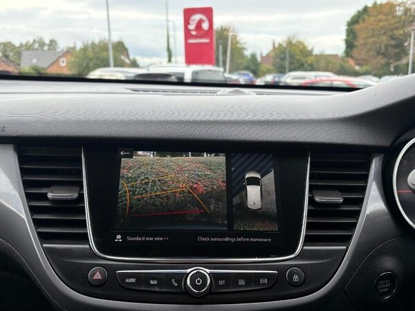 Used Vauxhall Crossland 2022 for sale - 76215008: Photo 3