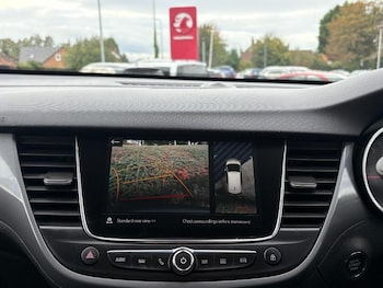 Used Vauxhall Crossland 2022 for sale - 76215008: Photo 3