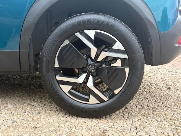 Used Peugeot 2008 2025 for sale - 76260351: Photo 15