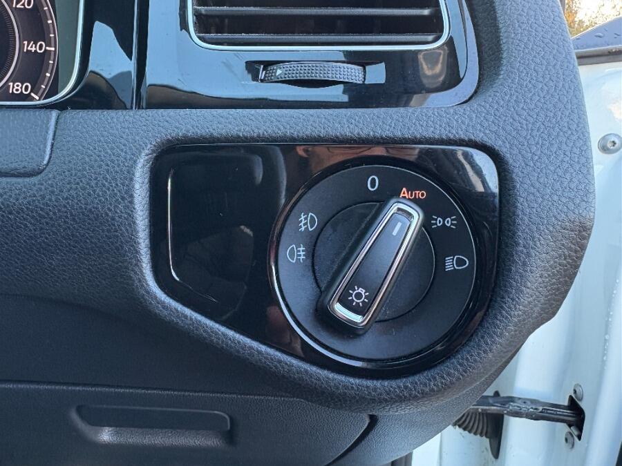 Used Volkswagen Golf 2018 for sale - 76786805: Photo 44