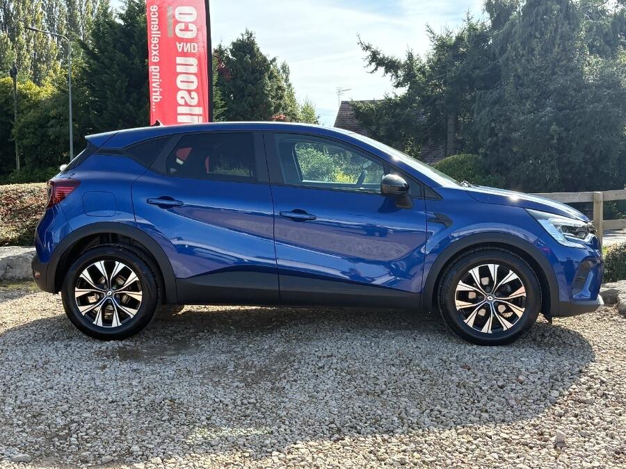 Used Renault Captur 2023 for sale - 76136040: Photo 10