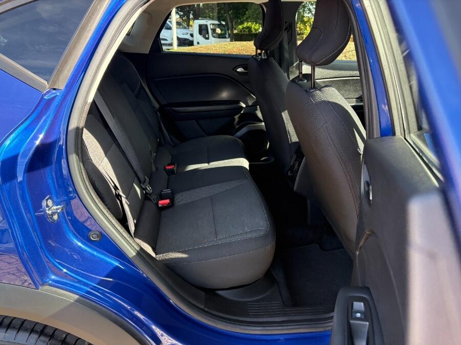 Used Renault Captur 2023 for sale - 76136040: Photo 26