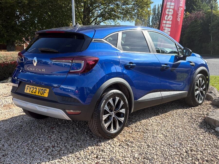 Used Renault Captur 2023 for sale - 76136040: Photo 9