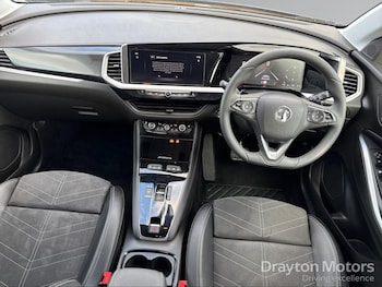 Used Vauxhall Grandland 2024 for sale - 78910496: Photo
